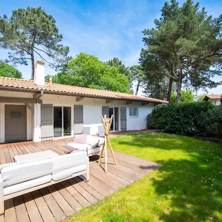 Spacieuse à Arcachon, Proche De Pereire, Jardin