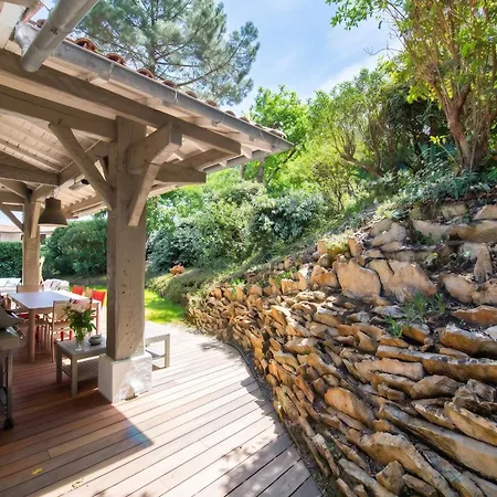 Spacieuse à Arcachon, Proche De Pereire, Jardin *